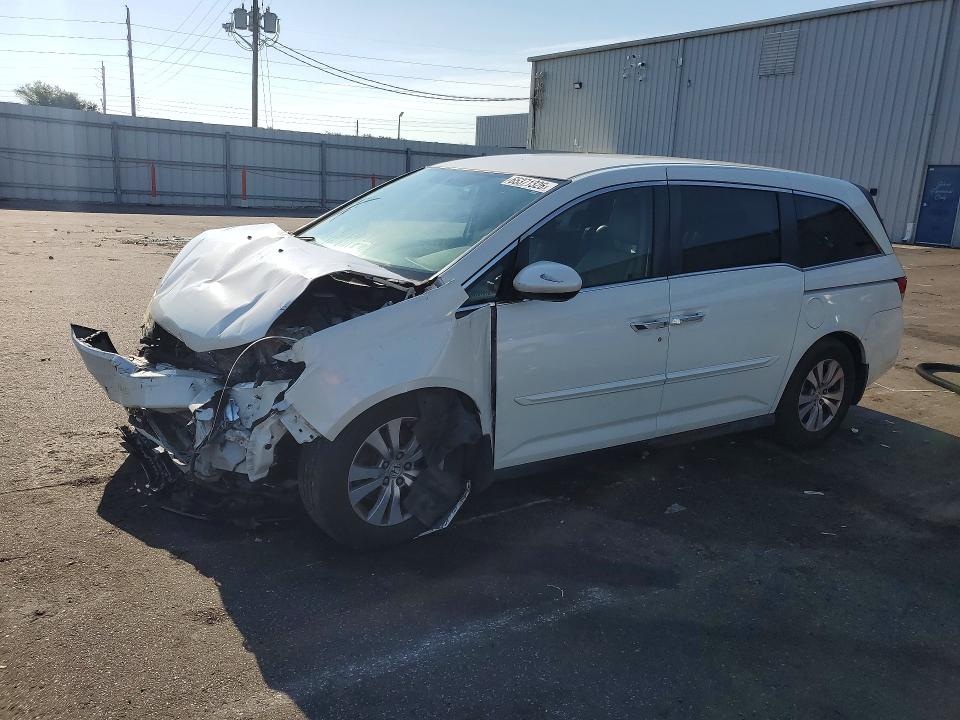 HONDA ODYSSEY 2017 with VIN 5FNRL5H32HB018166 - Photo from auction