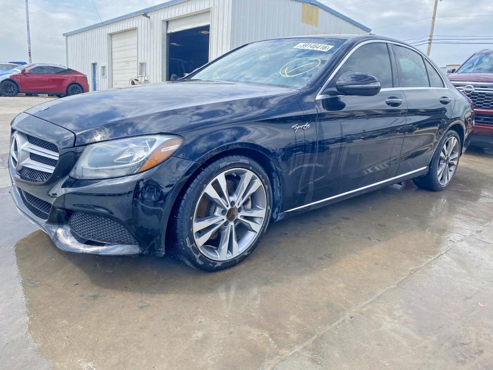 MERCEDES-BENZ C 2018 with VIN WDDWF4JB7JR338739 - Photo from auction