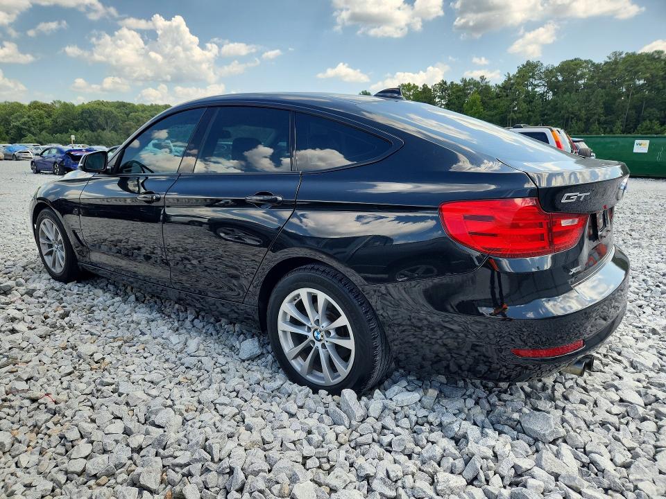 Photo 2 from auction – 2015 BMW 328 with VIN WBA8Z5C53FD672162