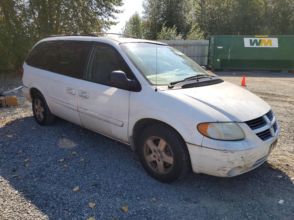 Photo 4 from auction – 2007 DODGE GRAND CARAVAN with VIN 2D8GP44L97R197614