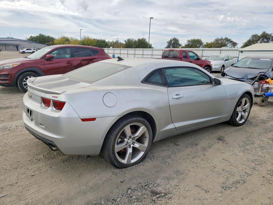 Photo 3 from auction – 2011 CHEVROLET CAMARO with VIN 2G1FC1ED5B9101846