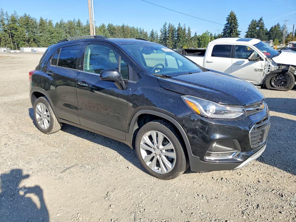 Photo 4 from auction – 2019 CHEVROLET TRAX with VIN 3GNCJRSB9KL268166