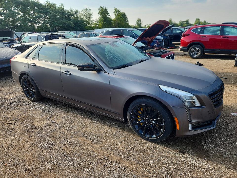 Photo 4 from auction – 2017 CADILLAC CT6 with VIN 1G6KF5RS8HU141026