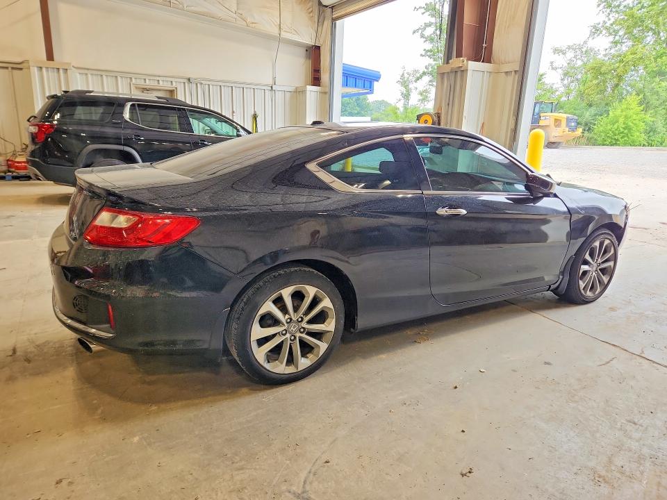 Photo 3 from auction – 2013 HONDA ACCORD with VIN 1HGCT2B80DA004019