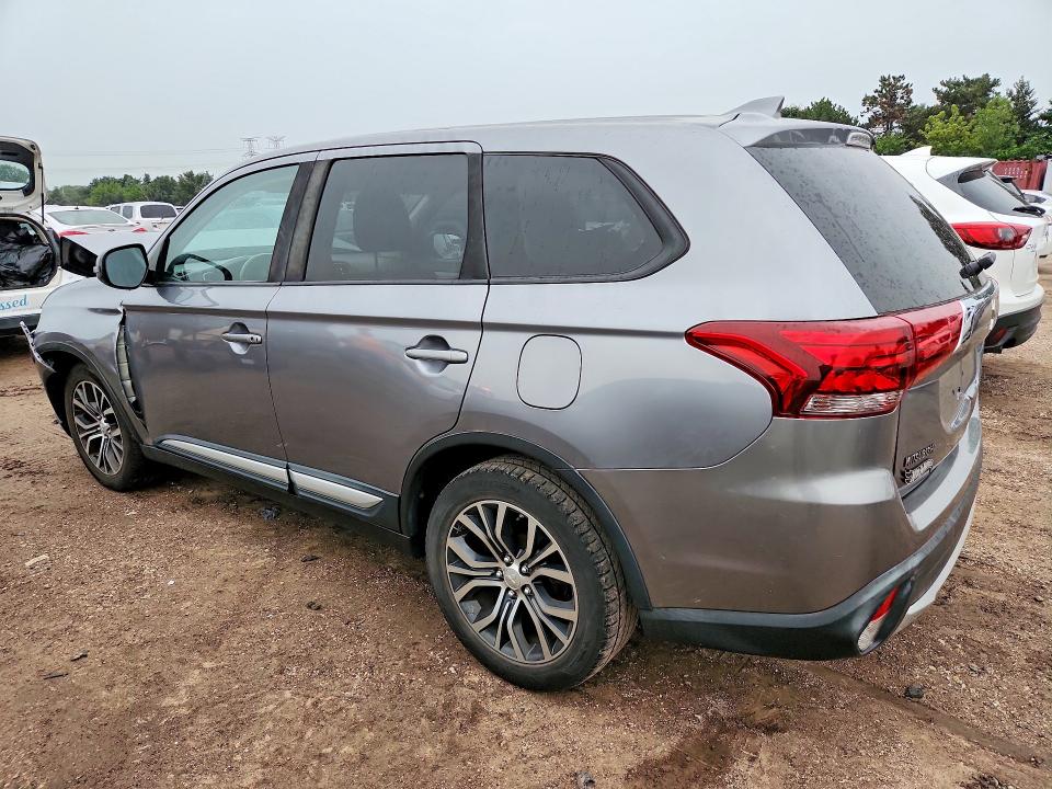 Photo 2 from auction – 2017 MITSUBISHI OUTLANDER with VIN JA4AD3A33HZ036446
