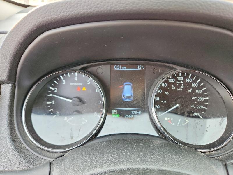 Photo 9 from auction – 2017 NISSAN ROGUE with VIN 5N1AT2MV3HC862552