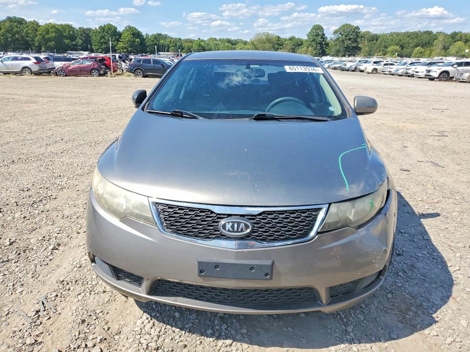 Photo 5 from auction – 2012 KIA FORTE with VIN KNAFU4A27C5597903