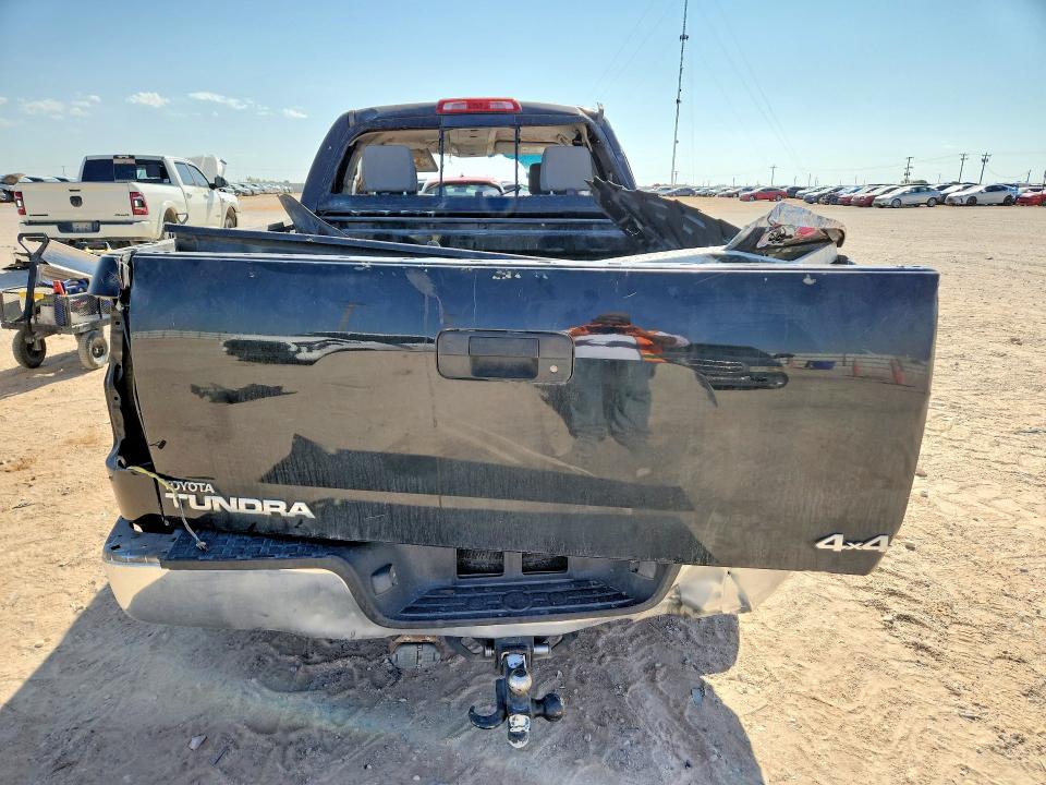 Photo 6 from auction – 2012 TOYOTA TUNDRA with VIN 5TFUM5F11CX028887