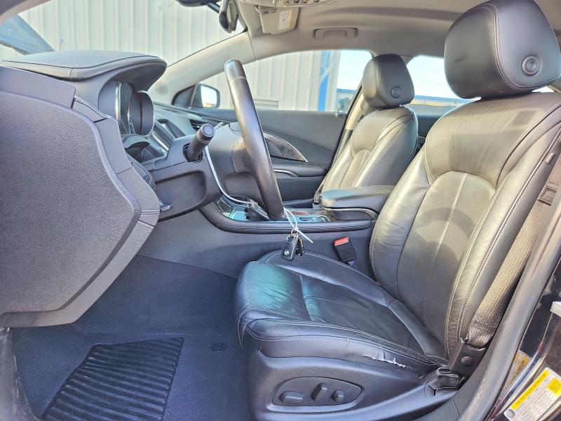 Photo 7 from auction – 2016 BUICK LACROSSE with VIN 1G4GD5G38GF185224