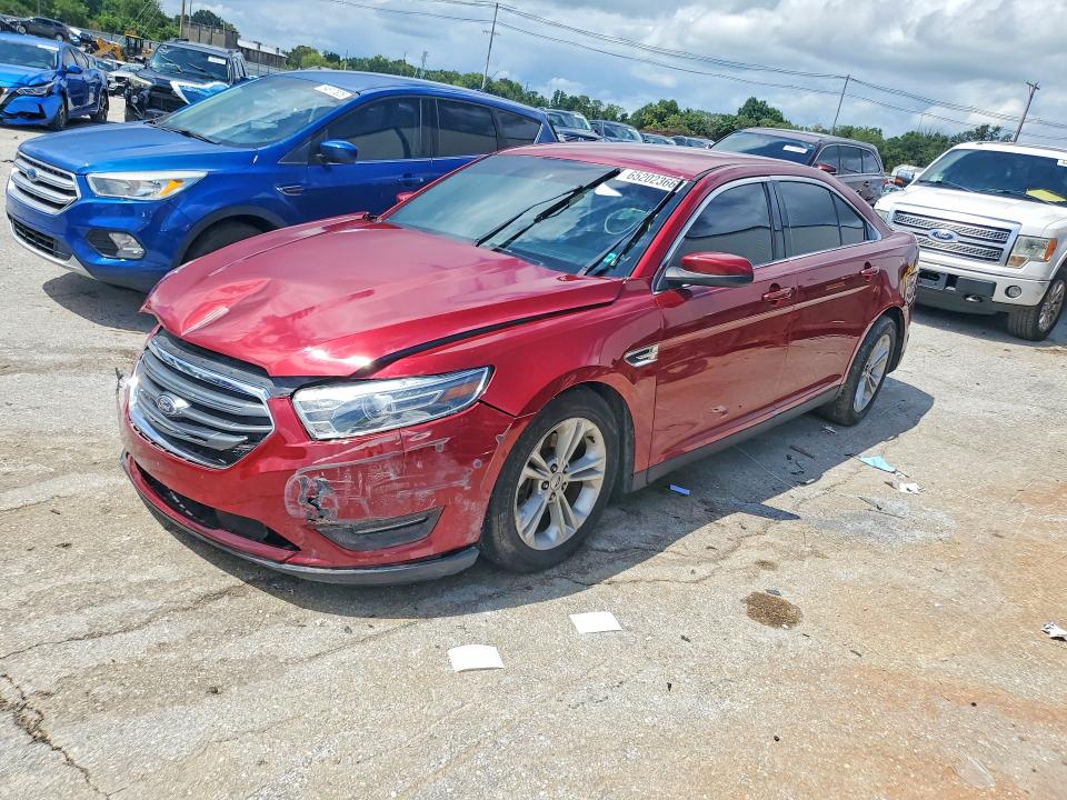FORD TAURUS 2015 с VIN 1FAHP2E8XFG206781 - Снимка от търг