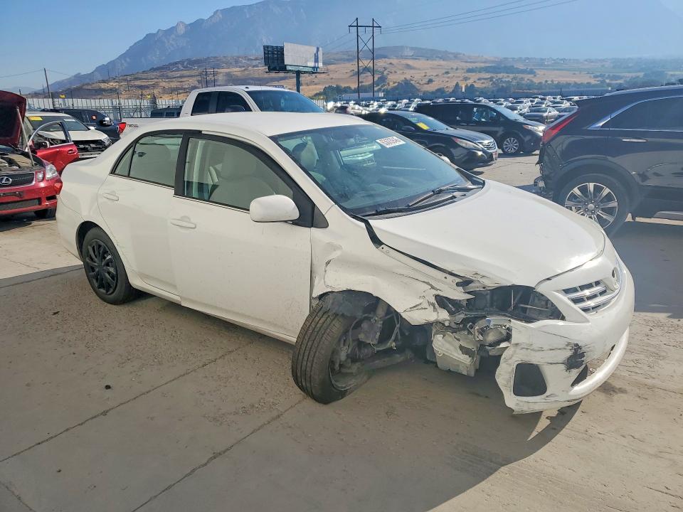 Photo 4 from auction – 2013 TOYOTA COROLLA with VIN 5YFBU4EEXDP159189
