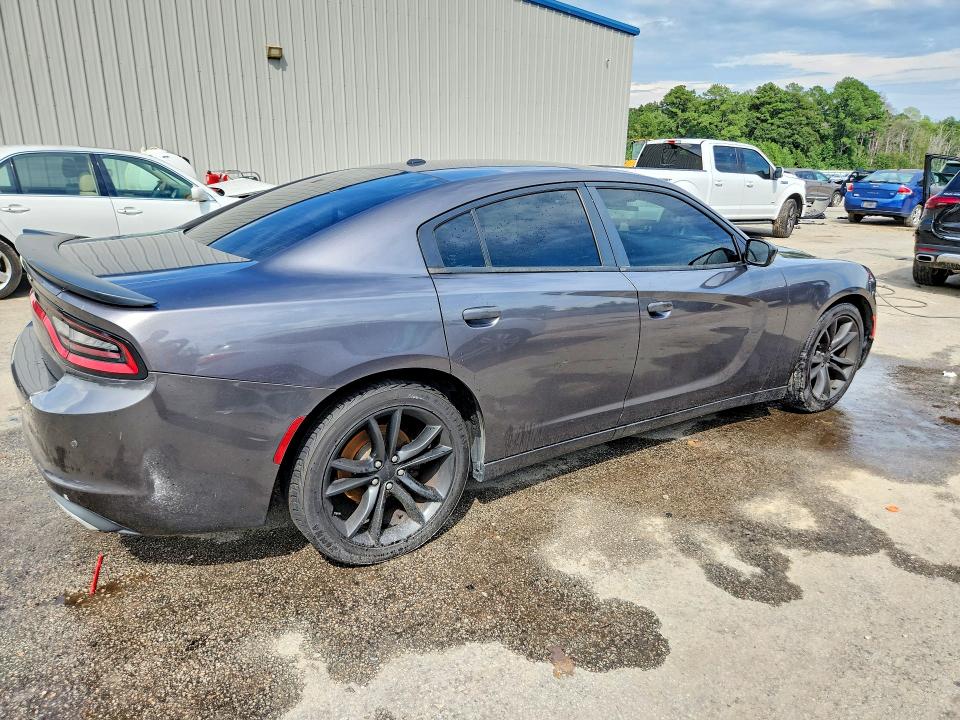 Photo 3 from auction – 2016 DODGE CHARGER with VIN 2C3CDXBG3GH267745
