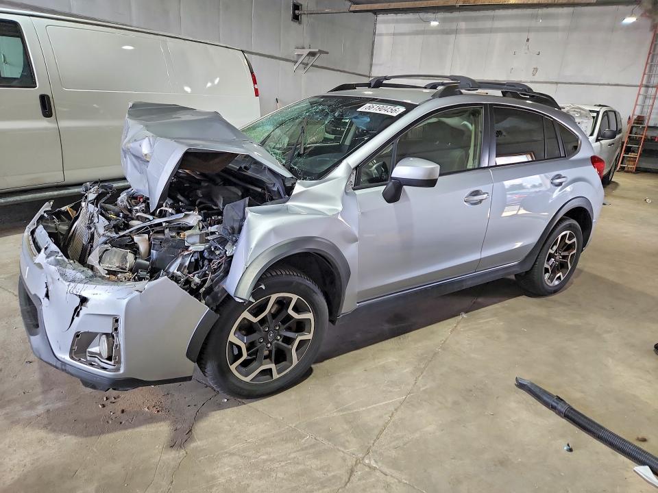 SUBARU CROSSTREK 2017 with VIN JF2GPABC6HH252275 - Photo from auction