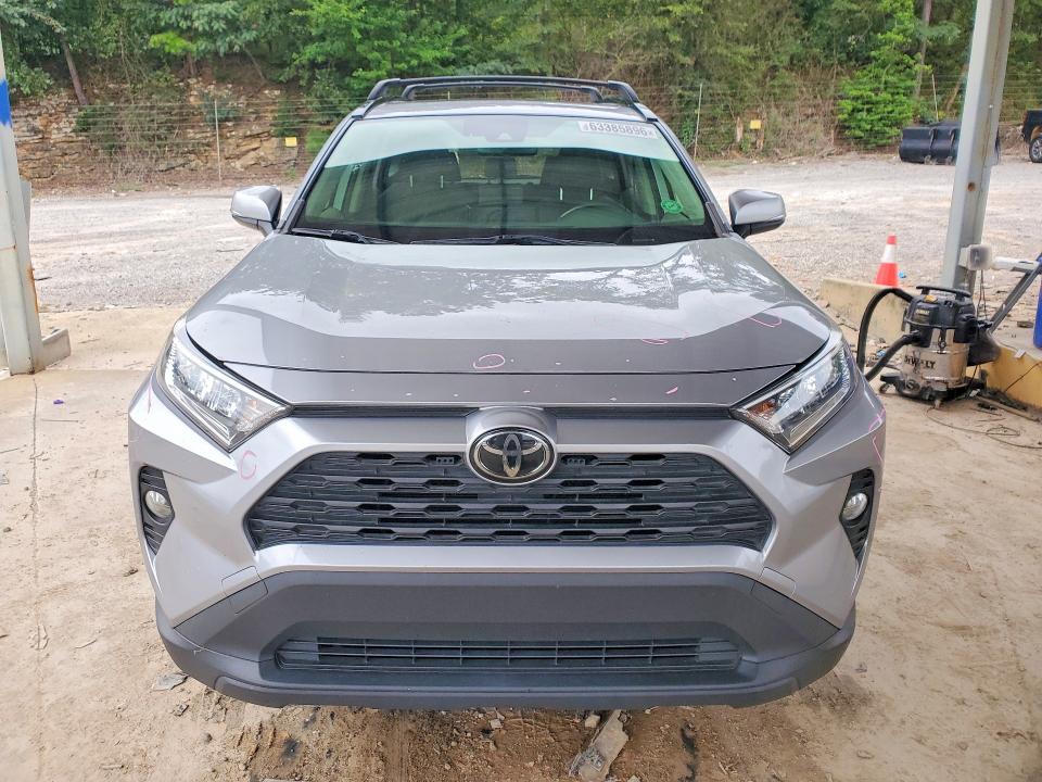 Photo 5 from auction – 2020 TOYOTA RAV4 with VIN JTMP1RFV5LD059710