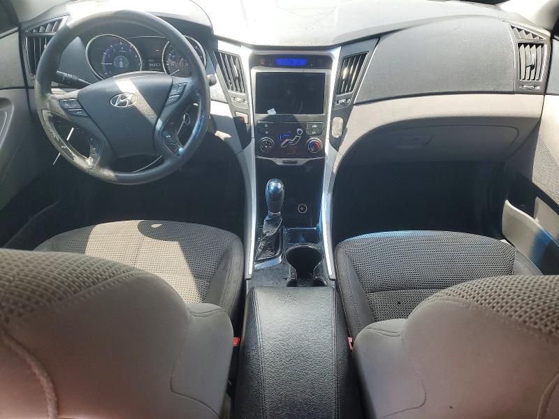 Photo 8 from auction – 2012 HYUNDAI SONATA with VIN 5NPEB4AC9CH442248
