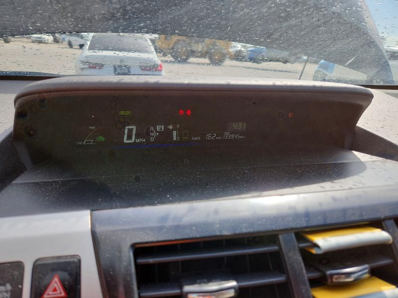 Photo 9 from auction – 2014 TOYOTA PRIUS V with VIN JTDZN3EU1E3319970