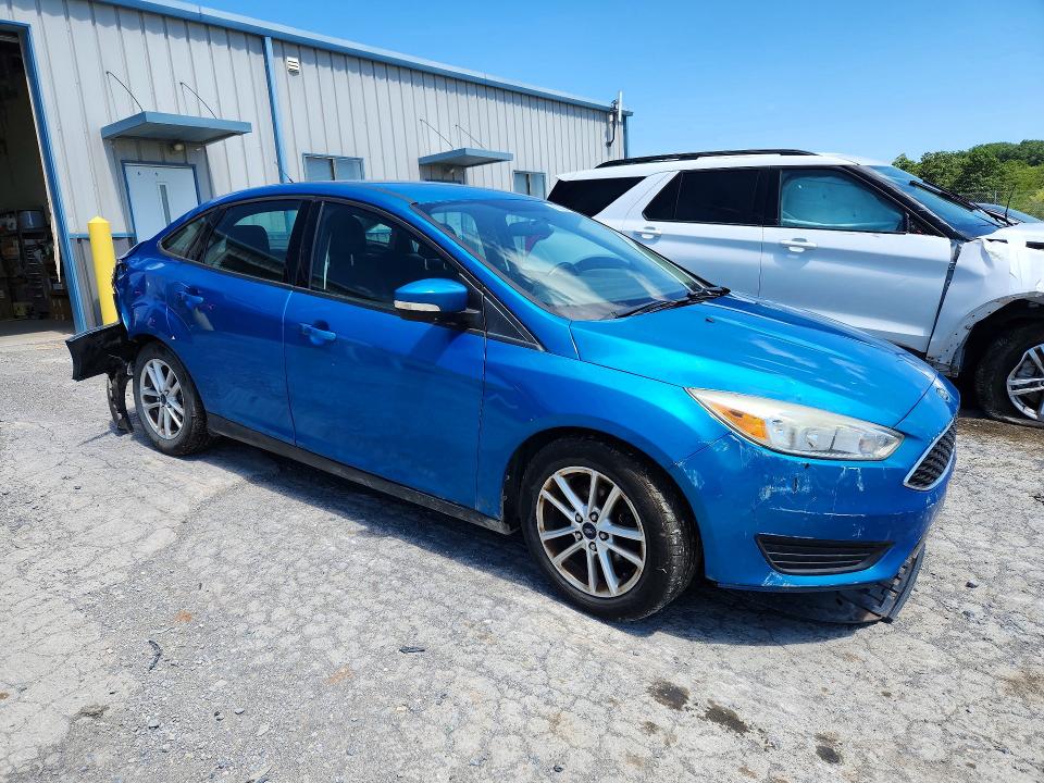 Photo 4 from auction – 2016 FORD FOCUS with VIN 1FADP3F23GL220321