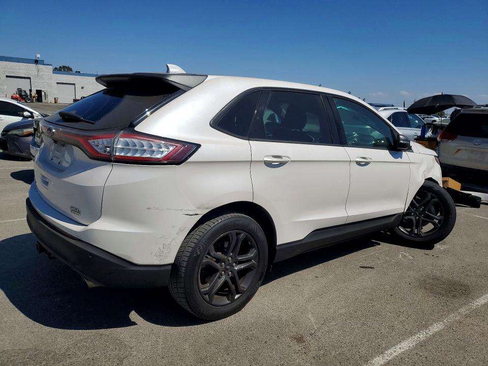 Photo 3 from auction – 2018 FORD EDGE with VIN 2FMPK3J96JBB10392
