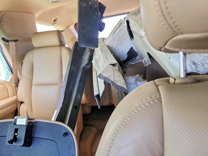 Photo 10 from auction – 2010 CADILLAC ESCALADE with VIN 1GYUCAEFXAR145453
