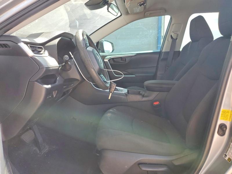 Photo 7 from auction – 2021 TOYOTA RAV4 with VIN 2T3H1RFV9MC110832