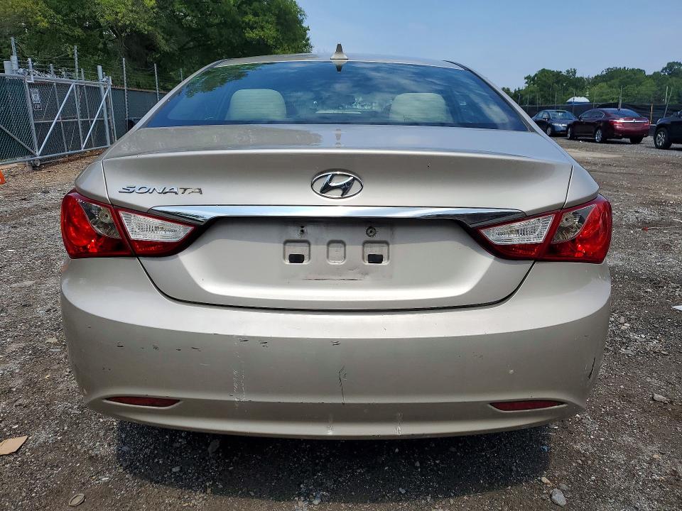 Zdjęcie 6 z aukcji – 2011 HYUNDAI SONATA z VIN 5NPEB4AC4BH188401