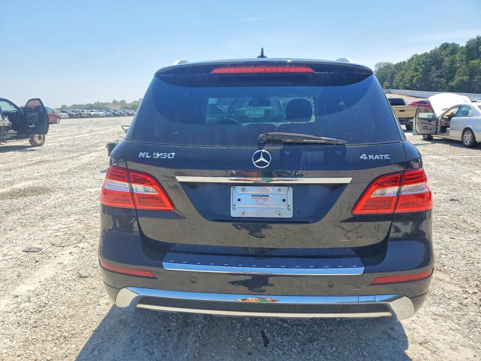 Photo 6 from auction – 2014 MERCEDES-BENZ ML with VIN 4JGDA7DB6EA343959