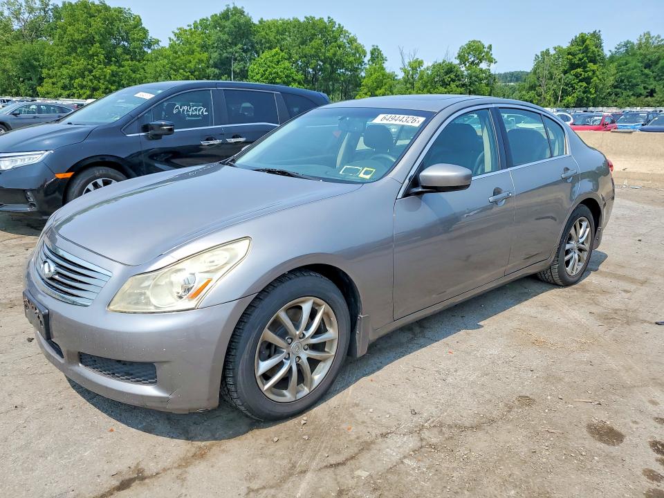 2009 INFINITI G37 SEDAN - Търг №64944326