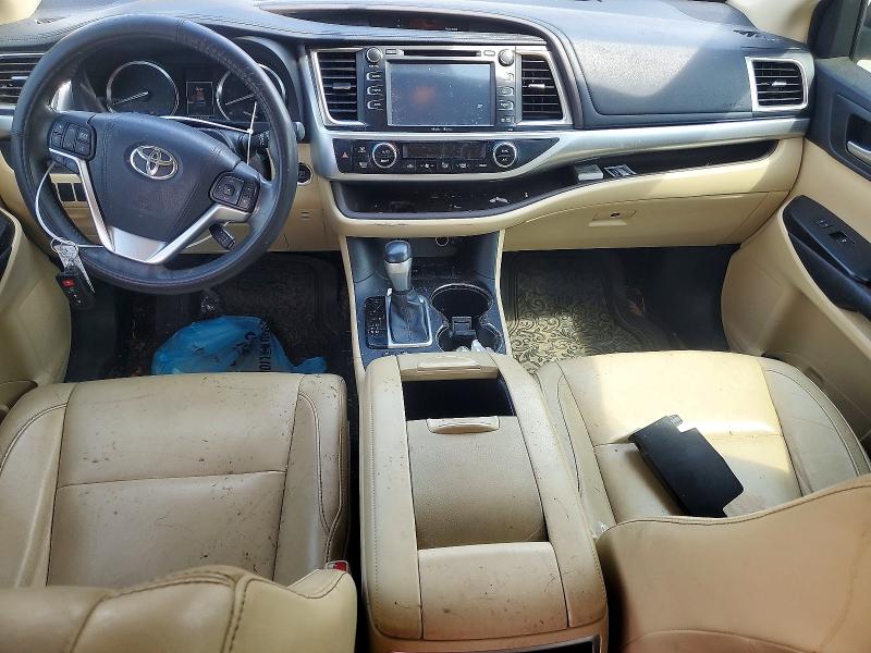 Фото 8 с аукциона – 2015 TOYOTA HIGHLANDER с VIN 5TDKKRFH0FS080104
