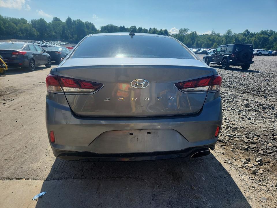 Photo 6 from auction – 2018 HYUNDAI SONATA with VIN 5NPE34AF0JH711418