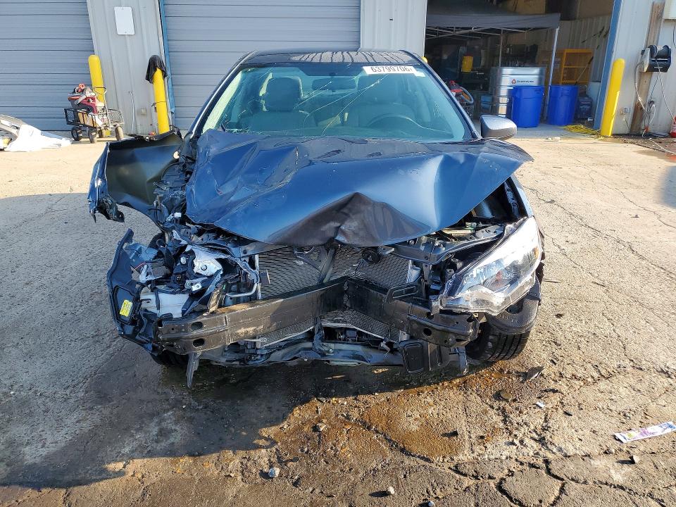 Photo 5 from auction – 2014 TOYOTA COROLLA with VIN 2T1BURHE9EC021427