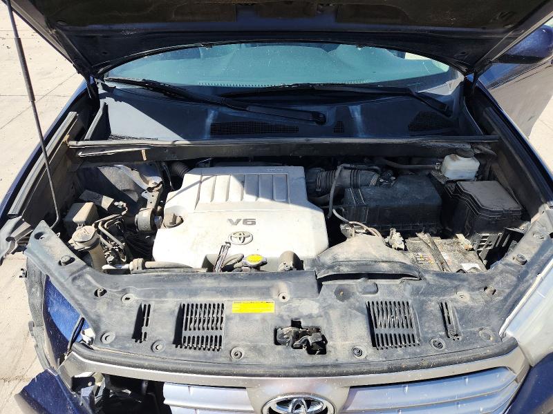 Photo 11 from auction – 2013 TOYOTA HIGHLANDER with VIN 5TDBK3EH1DS272885
