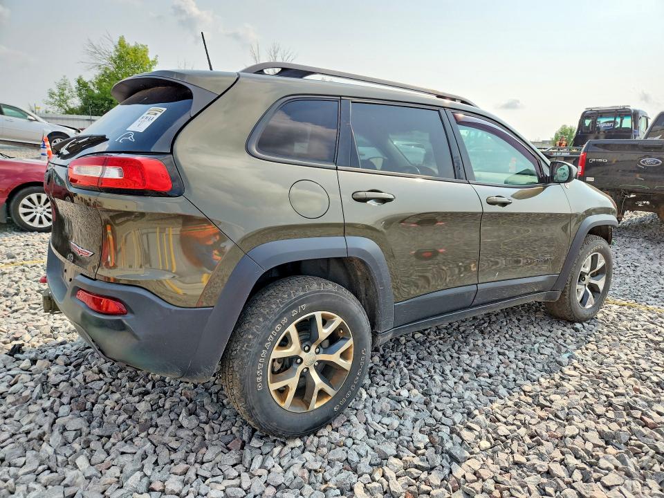 Photo 3 from auction – 2016 JEEP CHEROKEE with VIN 1C4PJMBS2GW133657