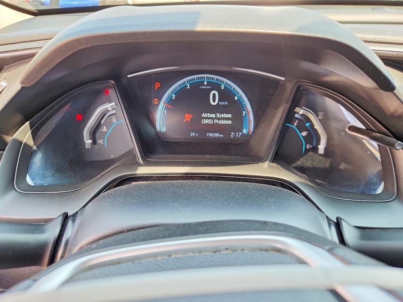 Photo 9 from auction – 2016 HONDA CIVIC with VIN 2HGFC2F55GH002009