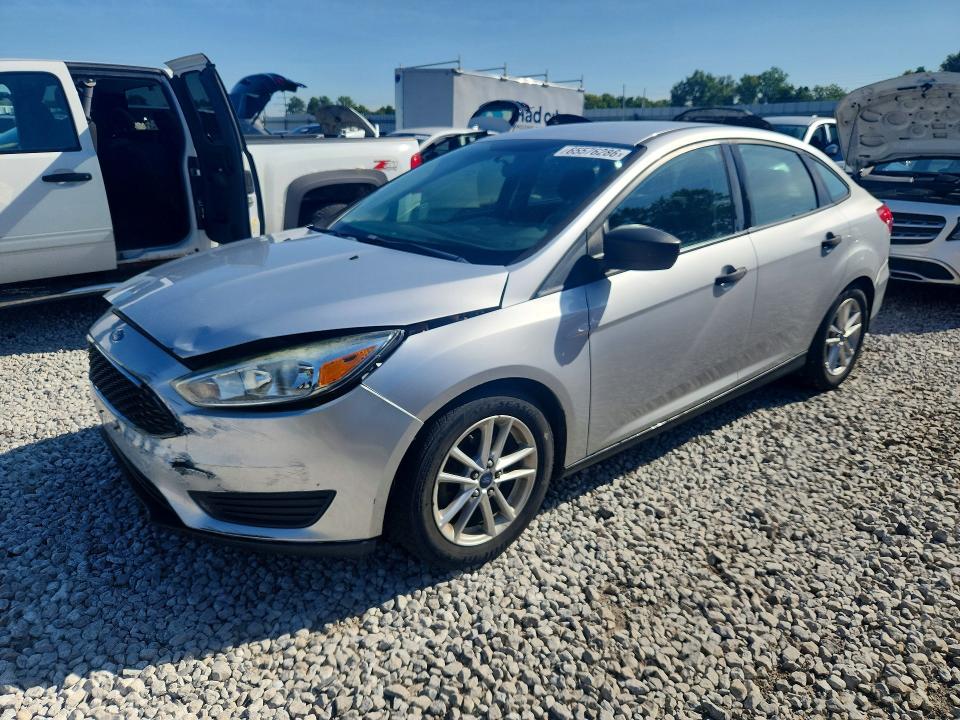 FORD FOCUS 2015 with VIN 1FADP3E25FL367479 - Photo from auction