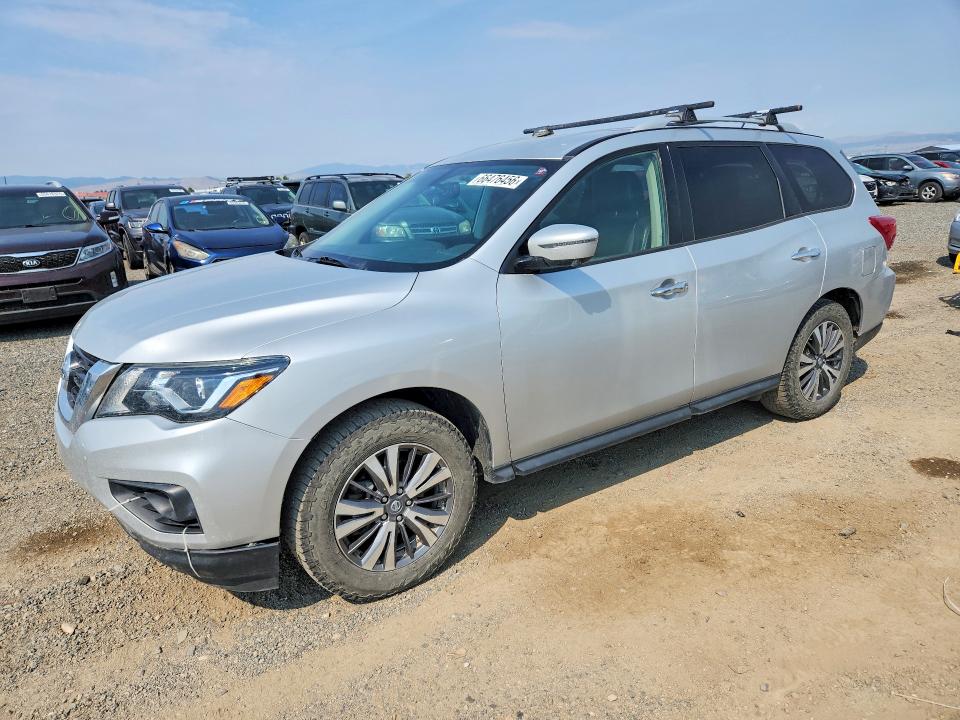 NISSAN PATHFINDER 2018 with VIN 5N1DR2MM3JC611670 - Photo from auction