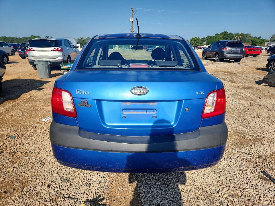 Photo 6 from auction – 2009 KIA RIO with VIN KNADE223396576100