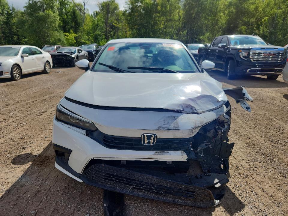 Photo 5 from auction – 2022 HONDA CIVIC with VIN 2HGFE2F22NH123612
