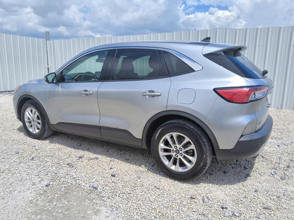 Photo 2 from auction – 2021 FORD ESCAPE with VIN 1FMCU0G67MUA07937