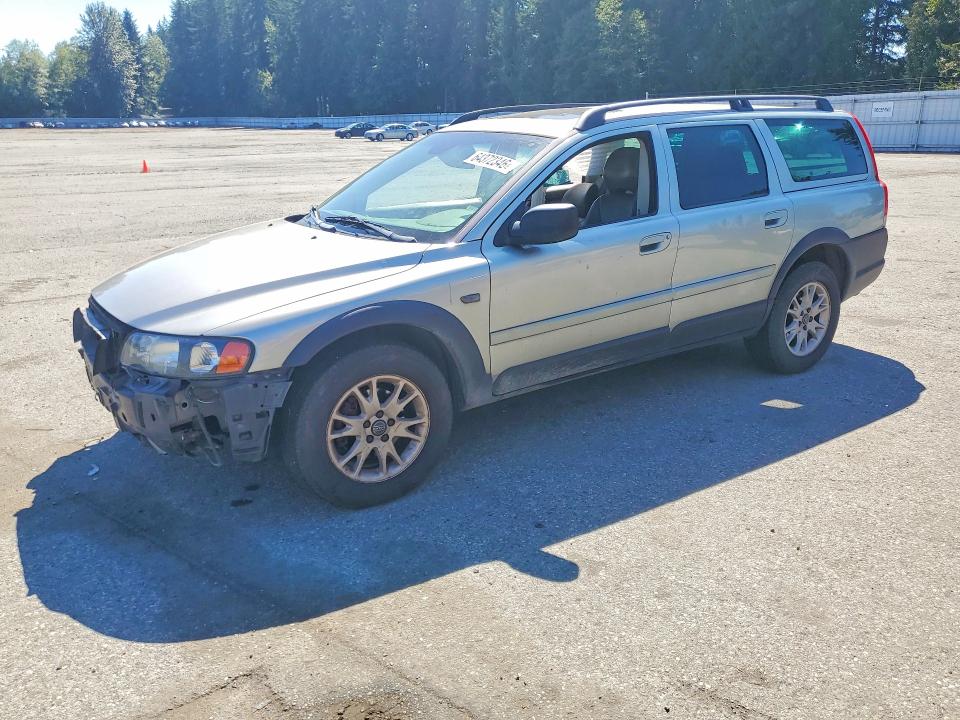 2004 VOLVO XC70 - Търг №64372346