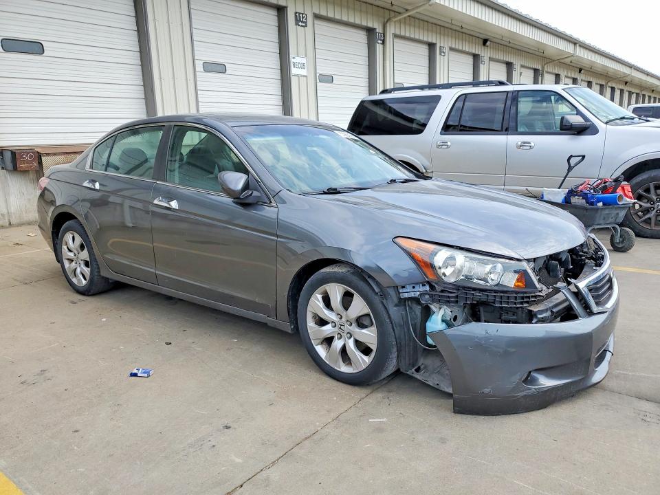 Photo 4 from auction – 2008 HONDA ACCORD with VIN 1HGCP36818A017727