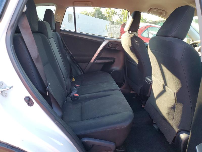 Photo 11 from auction – 2017 TOYOTA RAV4 with VIN JTMZFREV6HD100218