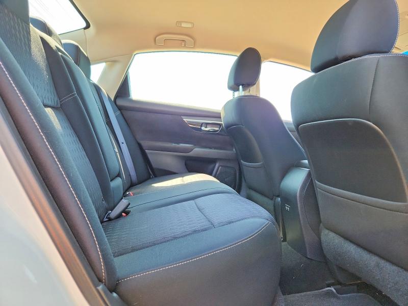Photo 10 from auction – 2017 NISSAN ALTIMA with VIN 1N4AL3AP7HC205548
