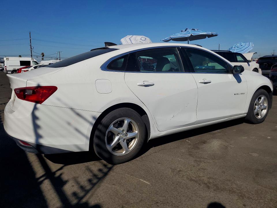 Photo 3 from auction – 2018 CHEVROLET MALIBU with VIN 1G1ZC5STXJF101167