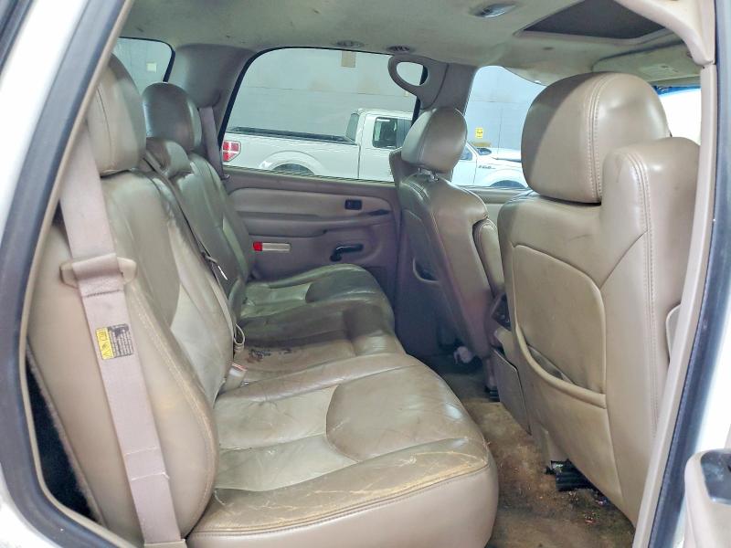 Photo 11 from auction – 2003 GMC YUKON with VIN 1GKEK63U83J125056