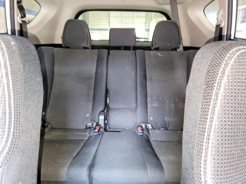 Photo 10 from auction – 2018 TOYOTA RAV4 with VIN JTMRFREV5JD236619
