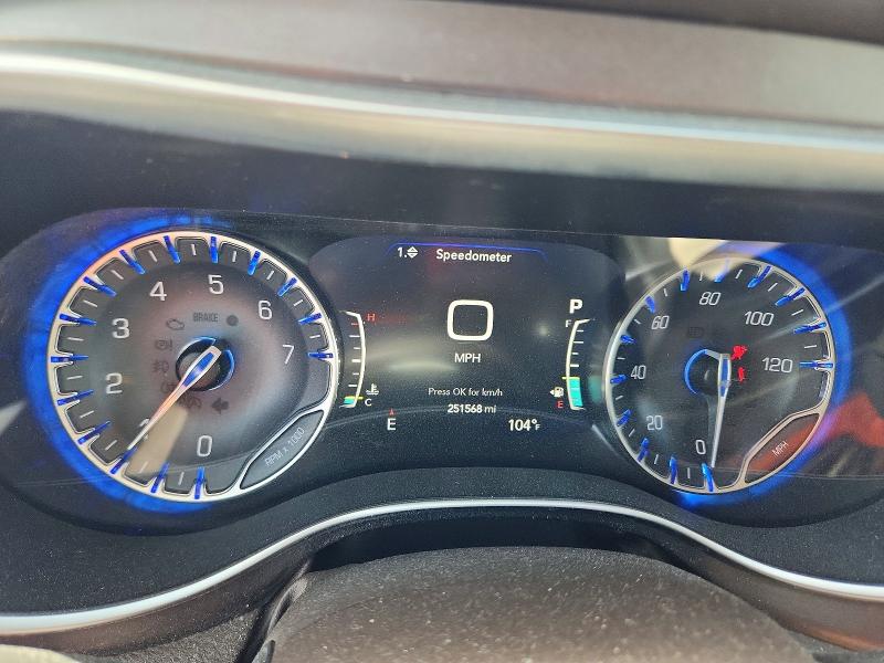 Photo 9 from auction – 2017 CHRYSLER PACIFICA with VIN 2C4RC1EG4HR511318