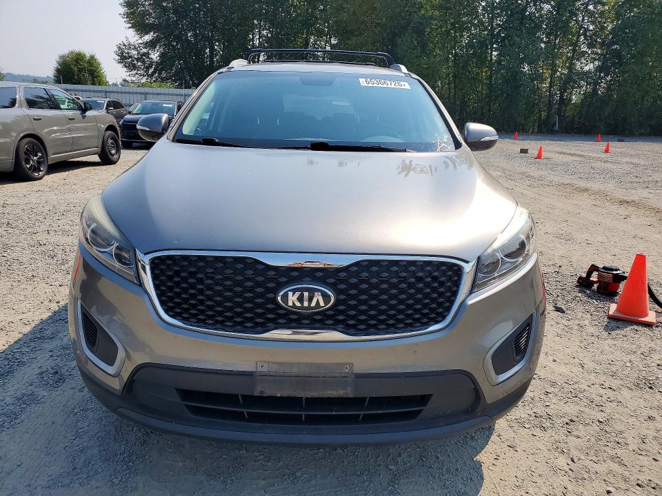 Photo 5 from auction – 2016 KIA SORENTO with VIN 5XYPGDA30GG059984