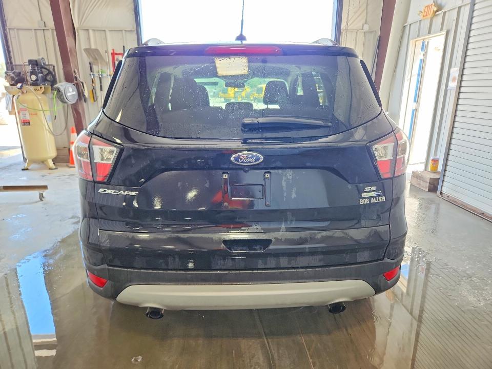Снимка 6 от търг – 2017 FORD ESCAPE с VIN 1FMCU9GD2HUC00926