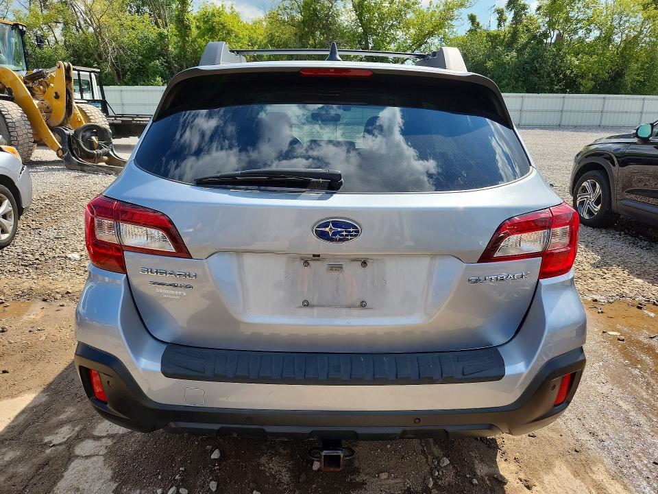 Photo 6 from auction – 2018 SUBARU OUTBACK with VIN 4S4BSANC0J3390332