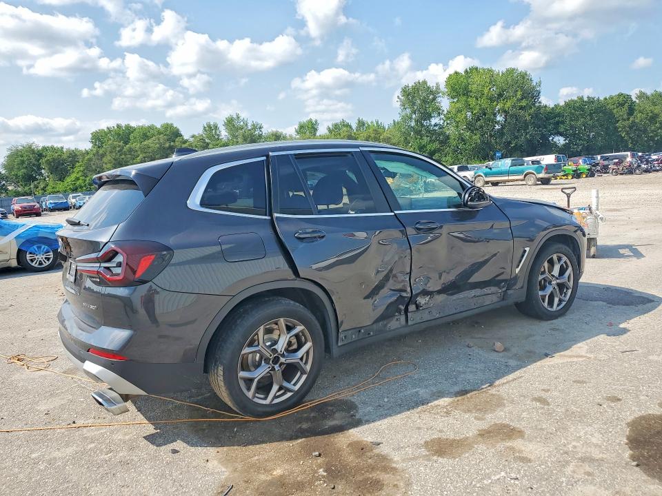 Zdjęcie 3 z aukcji – 2023 BMW X3 z VIN 5UX53DP07P9R81961